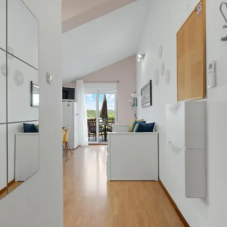 1 Bedroom Amazing In * Pirovac