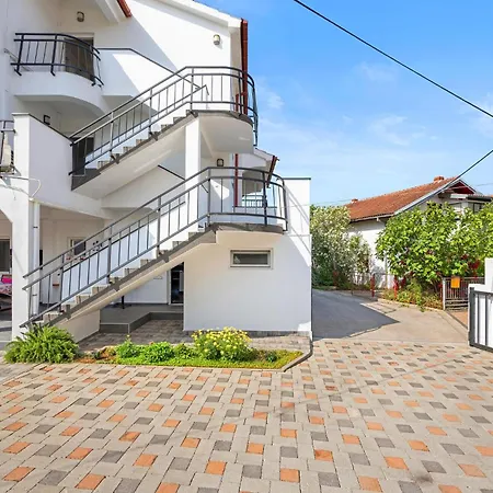 1 Bedroom Amazing In * Pirovac