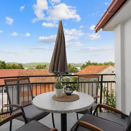 1 Bedroom Amazing In *